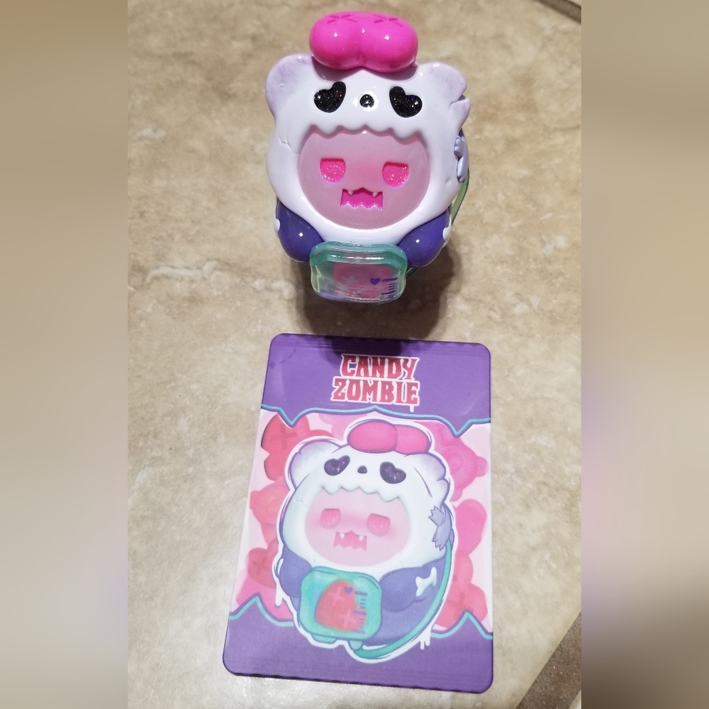 Vampire Candy Shop: Candy Zombie Figure